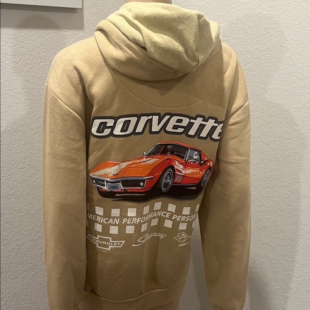 NWT Chevrolet Corvette tan Hoodie Jacket